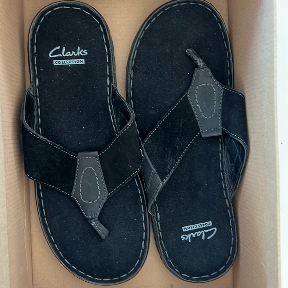 Black clarks sandles